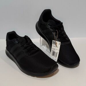 Adidas Lite Racer 3.0 Men’s 9.5 Triple Black Running Sneakers NWT